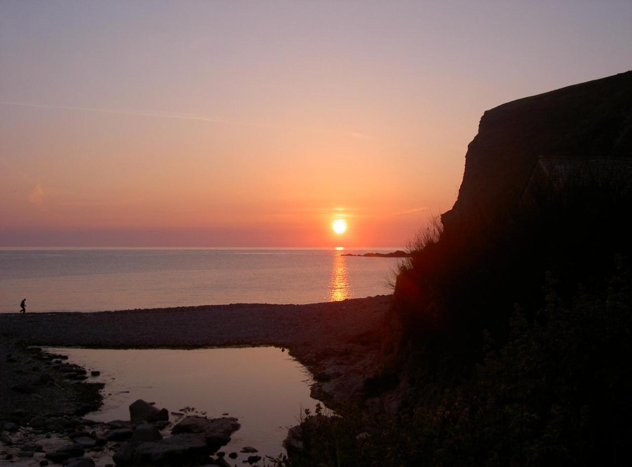 Crackington Haven Lower Tresmorn Farmhouse المظهر الخارجي الصورة